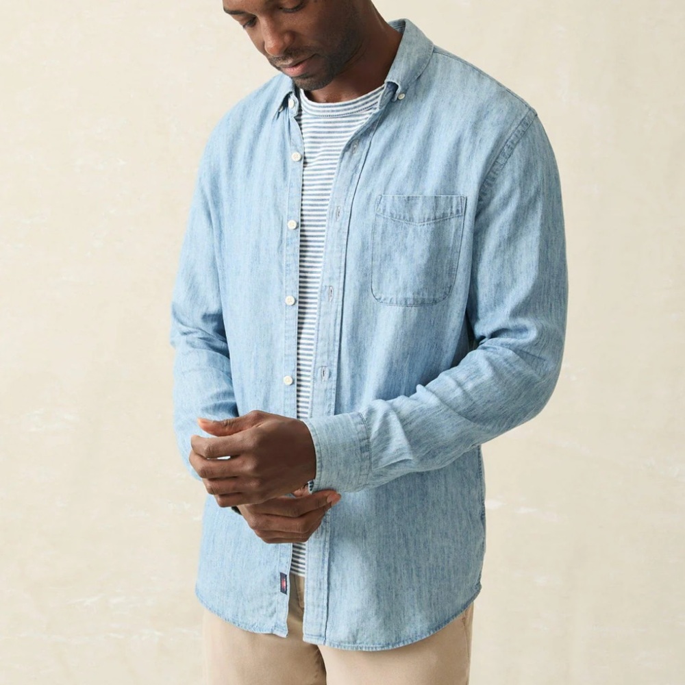 Faherty Chambray Shirt - Men’s Medium